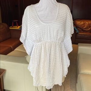 Gorgeous Jordan Taylor white swimsuit cover up - size XL fits smaller M or large